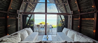 Melo Party Hostel La Barra