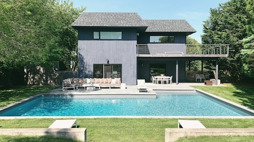 Secluded Oasis in Montauk Designed by MTK MDRN with Private Pool and...