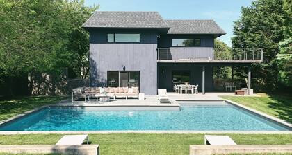 Secluded Oasis in Montauk Designed by MTK MDRN with Private Pool and...