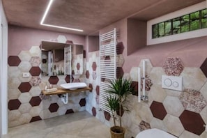 Shower, bidet - La Cantina Rent Rooms -Double Room with Disabled Access (Santa Maria-San Grato)