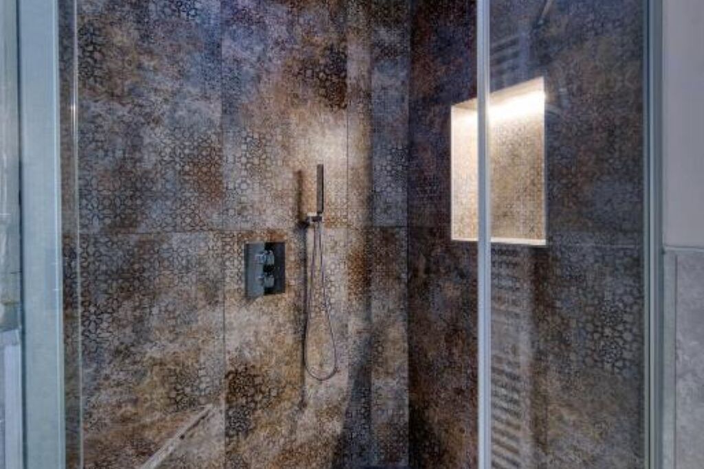 Shower, bidet