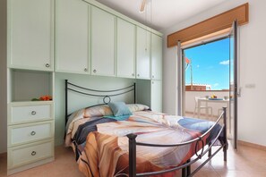 1 bedroom, iron/ironing board, WiFi