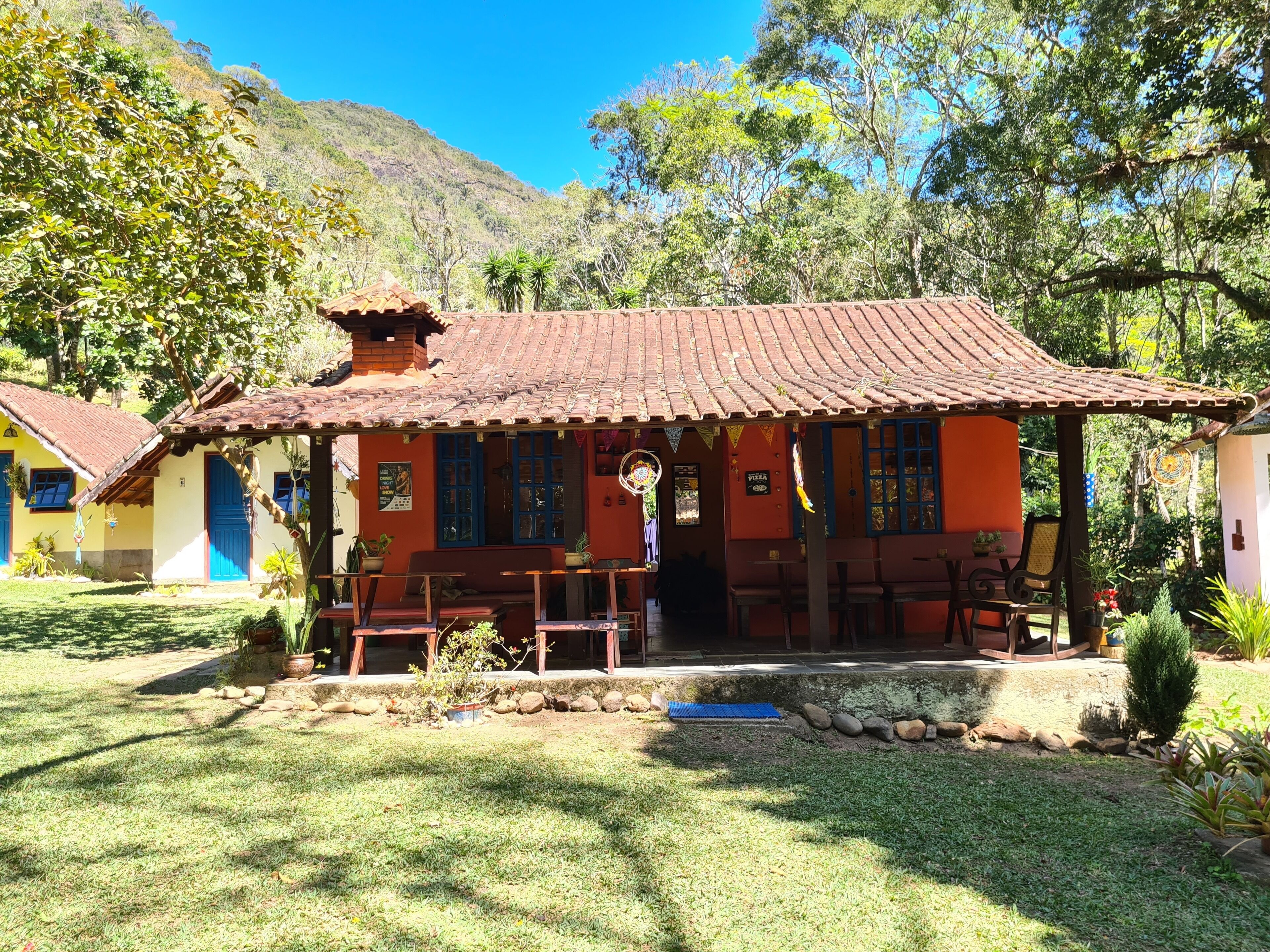 Fachada da propriedade