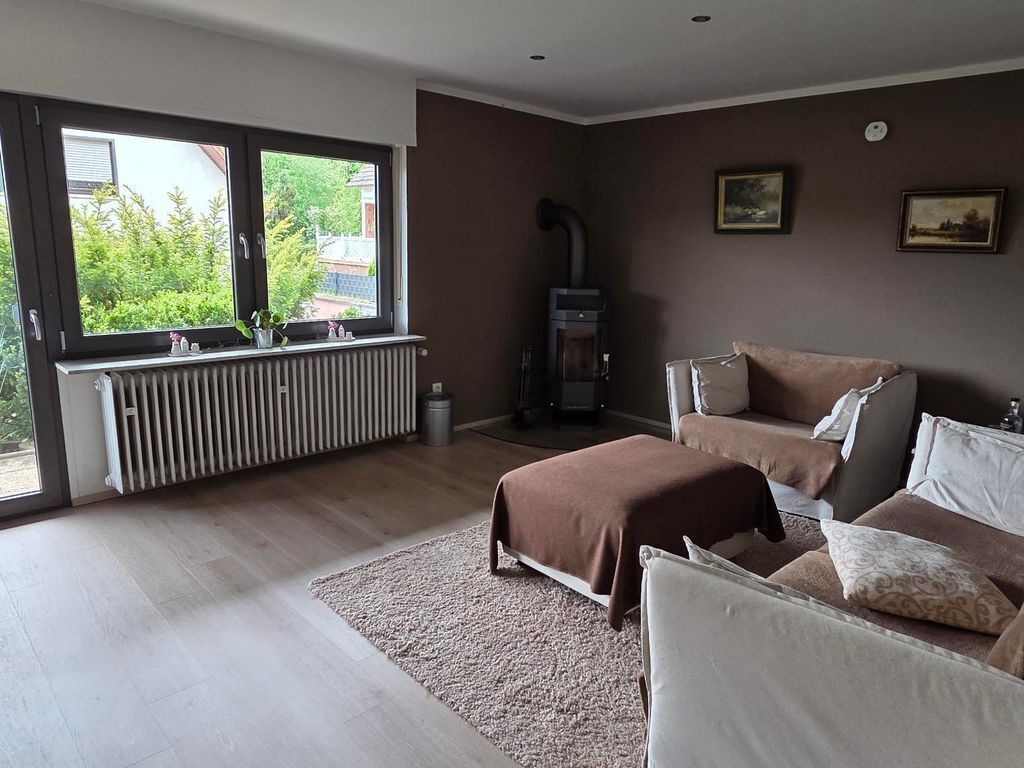 Haus Keschdekobel - Ferienwohnung, Dusche Und Bad, Wc, 3 Schlafräume - Erfweiler