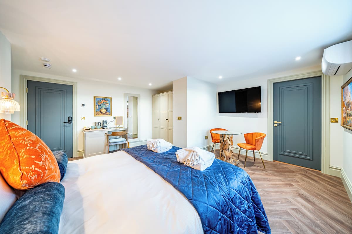1 chambre, literie hypoallergénique, bureau