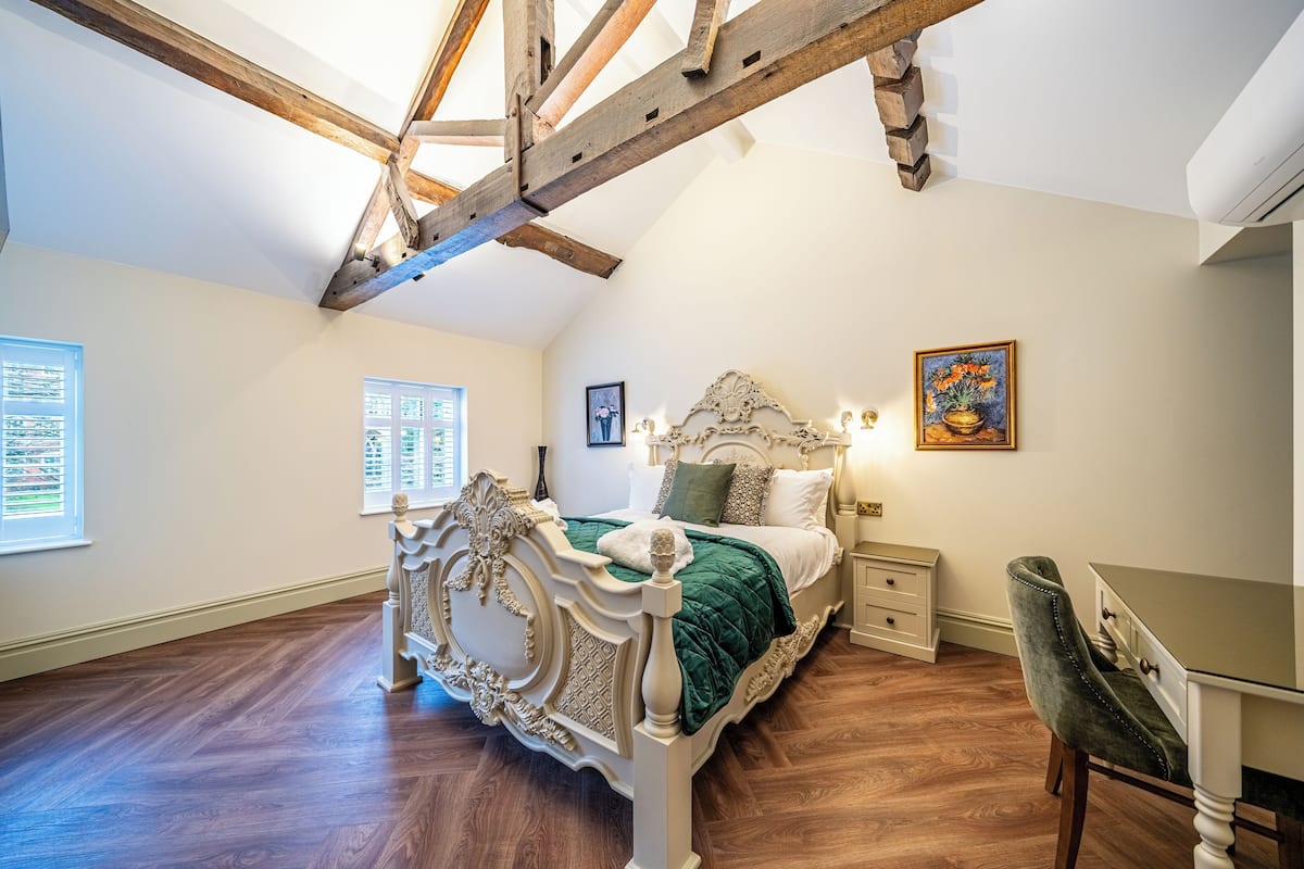Chambre Supérieure, 1 très grand lit