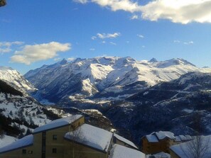 Miscellaneous - 10m from shops, 3rd floor, view mountain, balcony, tv, ski locker, 27m², Auris en Oisans (Auris)