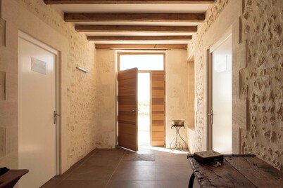 Cosy 4-person gîte between Royan and Bordeaux in the middle of the vineyards