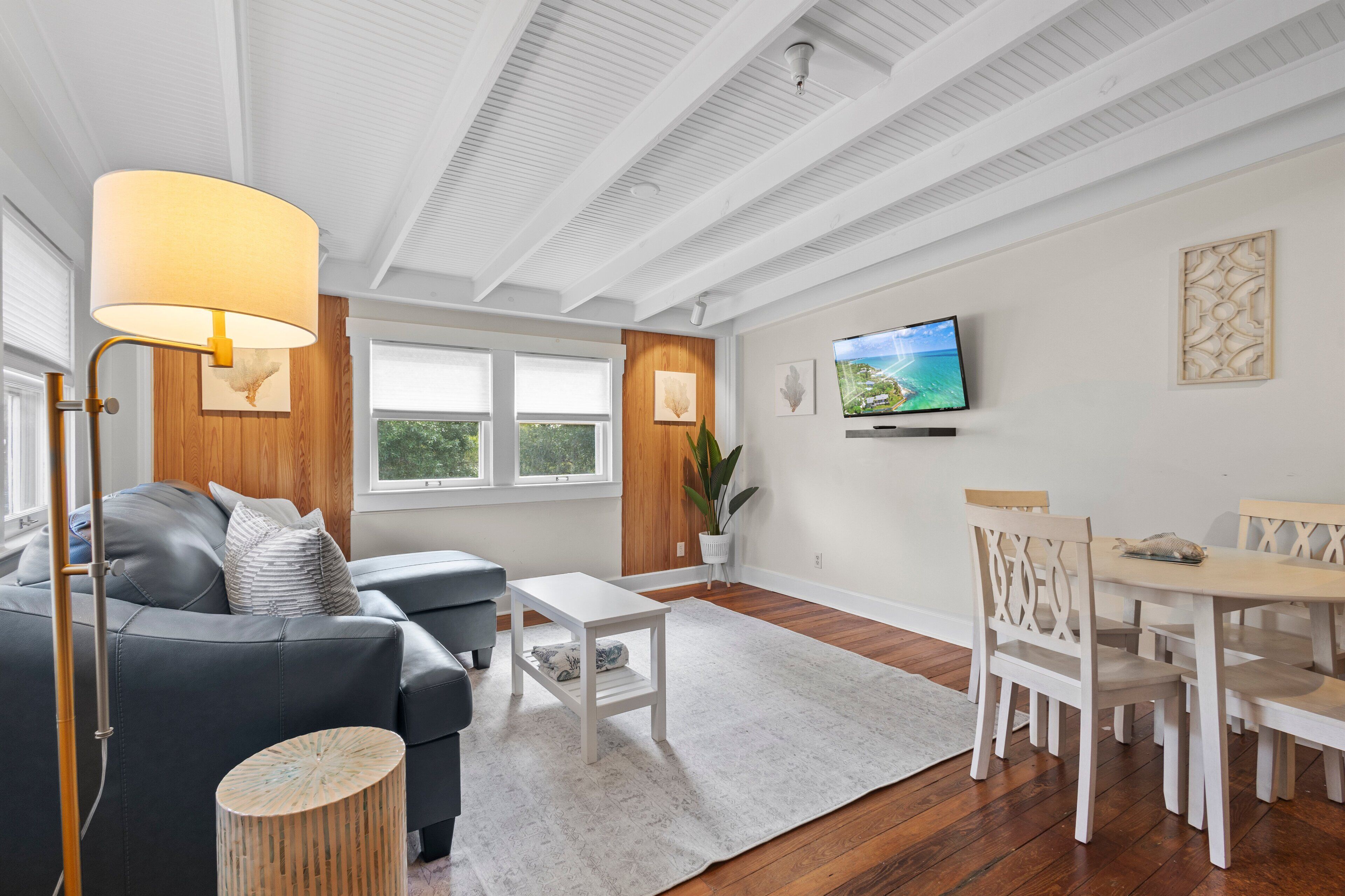 Apartment, 1 Queen Bed, Patio, Ocean View (The Old Apartment) | Living area | 42-inch flat-screen TV with digital channels