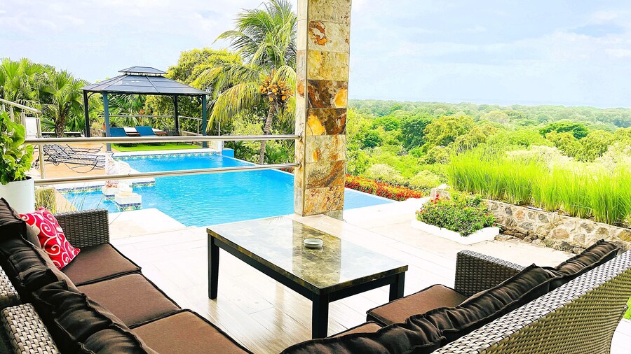 Lakeview Granada Hotel Boutique