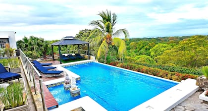 Lakeview Granada Hotel Boutique