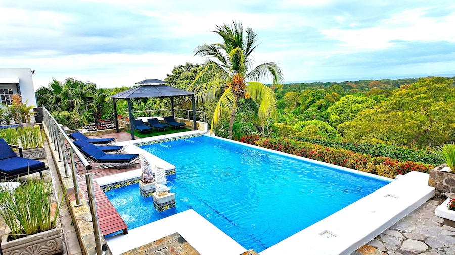 Lakeview Granada Hotel Boutique