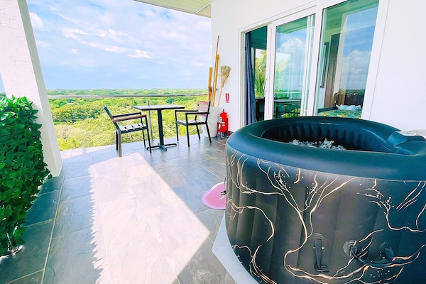 Bain à remous privé