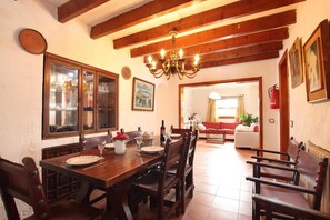 Dining - H2935 Finca Solivelles in Pollenca for 8 persons (Pollenca)