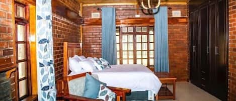 Chalet Confort, vue lac | 2 chambres, rideaux occultants, fer et planche Ă repasser, Wi-Fi gratuit