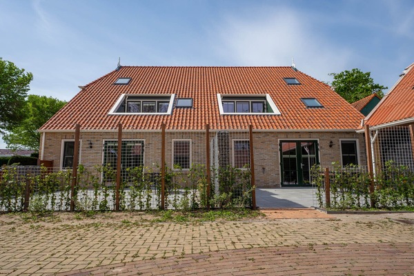 Front - De Witte Brugh- 't Fennoat