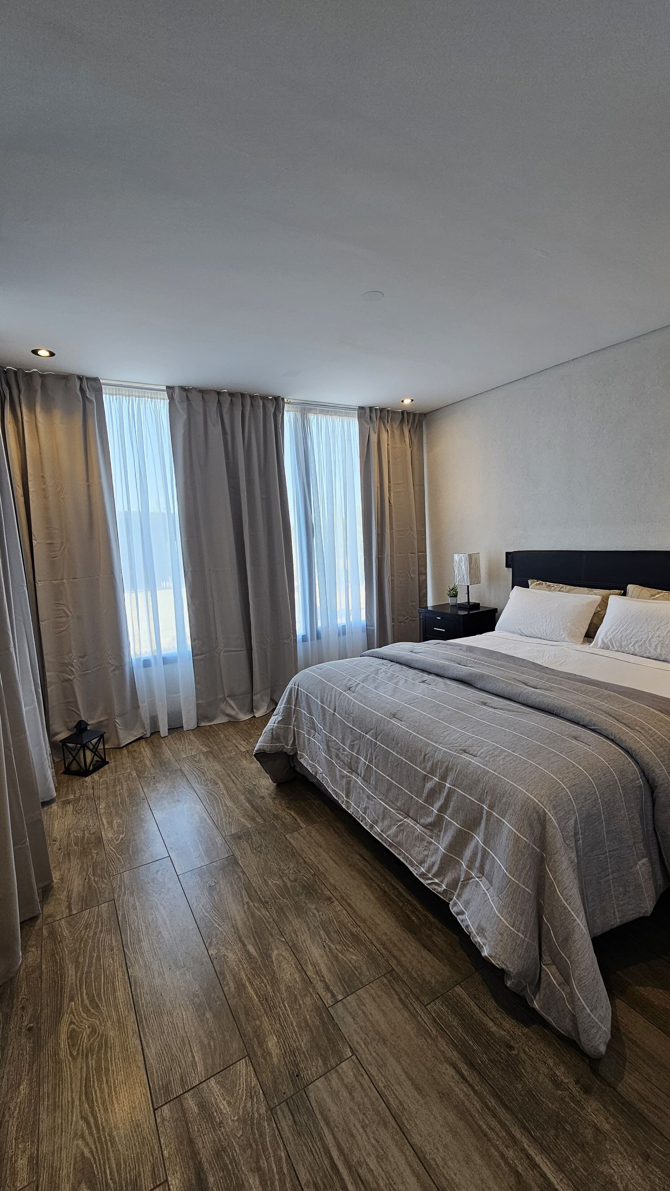 2 soverom, strykejern/-brett, wi-fi og sengetøy