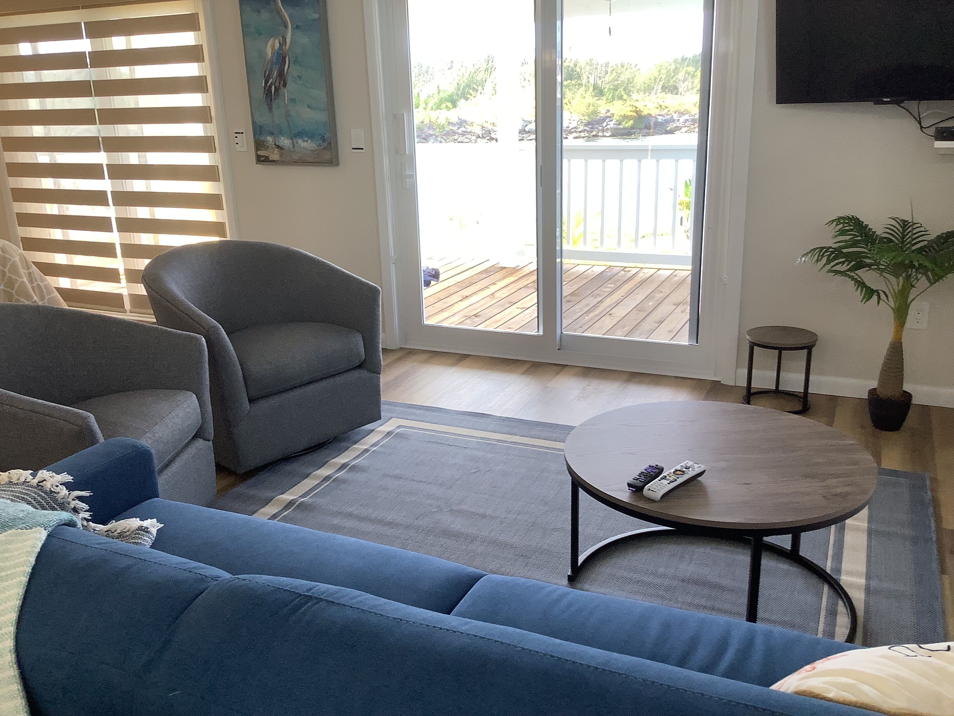 Charming New Blue Studio On Water With Dock, Wifi & Ac In Fun Time Freeport - Freeport