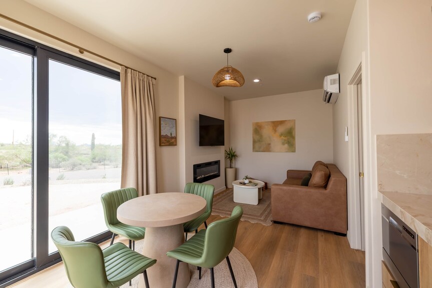 Ara 01: A One Bedroom Suite And Rooftop Viewing Deck, Ara #1 - Apache Junction, AZ