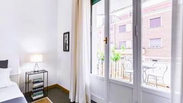 2 camere, ferro/asse da stiro, culla da viaggio, Wi-Fi gratuito