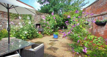 Cute Cottage Close to Southwold, Pet friendly