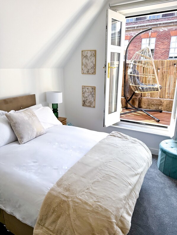 2 Schlafzimmer, Bügeleisen/Bügelbrett, WLAN, Bettwäsche