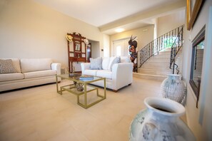 スマートテレビ、暖炉