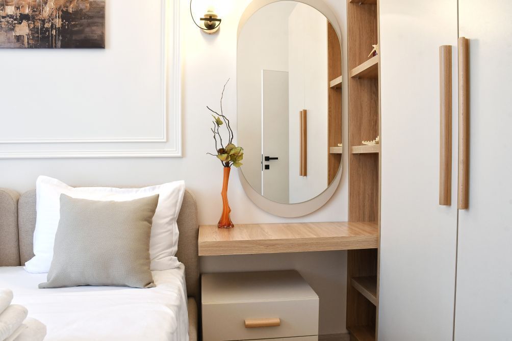 1 slaapkamer, een strijkplank/strijkijzer, beddengoed