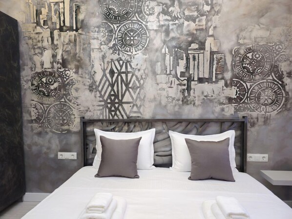 2 bedrooms, bed sheets