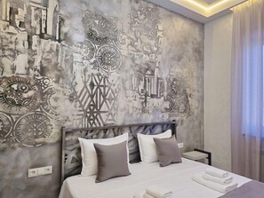 2 bedrooms, bed sheets