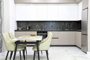 Private kitchen - DiAngelo Guesthouse|Room 23 (Yerevan)