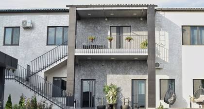 DiAngelo Guesthouse|Room 11