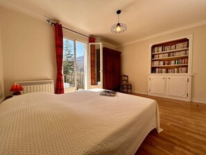 3 bedrooms, WiFi