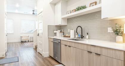 Cozy, Downtown Boise, BSU, Getaway!