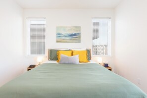 2 bedrooms, iron/ironing board, travel cot, free WiFi
