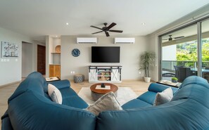 تلفزيون ذكي