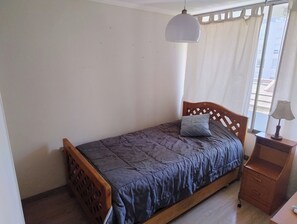 2 bedrooms, iron/ironing board, WiFi, bed sheets - Bustamante and Metropolitano park apartment (Santiago)