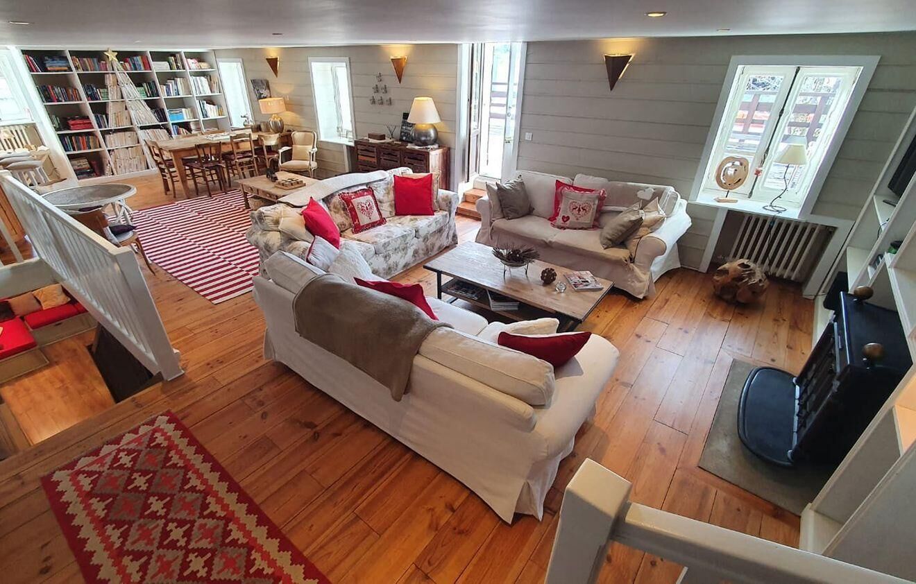 Chalet, Wifi, Pied Des Pistes De Ski, Sauna, Terrasse, Parking, Télévision, Casier à Ski, 450m² - 