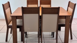 Uklassifisert bilde, 4 av 16, knapp