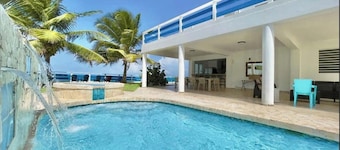 True Beachfront Stay in Luquillo, Hear the Waves – Steps to Food & Fun