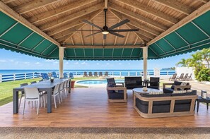 Canana for Easy Slow Days, Relaxing with Friends and Family. Lots of Lounging Spaces.