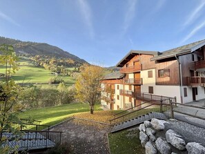 Exterior - Ground floor, balcony, ski locker, 27m², Flumet (Flumet)