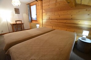 1 bedroom, iron/ironing board, WiFi - Wifi, 2nd floor, view mountain, balcony, parking, ski locker, 36m², Le Grand Bornand (Le Grand-Bornand)