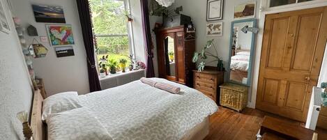 Căn hộ | 1 phòng ngủ, bàn ủi/dụng cụ ủi quần áo