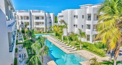 Luxury swim-up condo on private beach, White Sands, Punta Cana.
