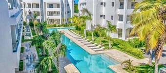 Luxury swim-up condo on private beach, White Sands, Punta Cana, Fast WIFI
