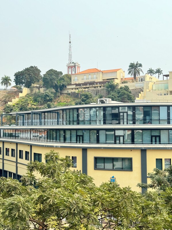 Exterior - Peaceful APT-Near Luanda Bay/prime location (Luanda)