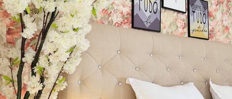 1 bedroom, in-room safe, desk, iron/ironing board