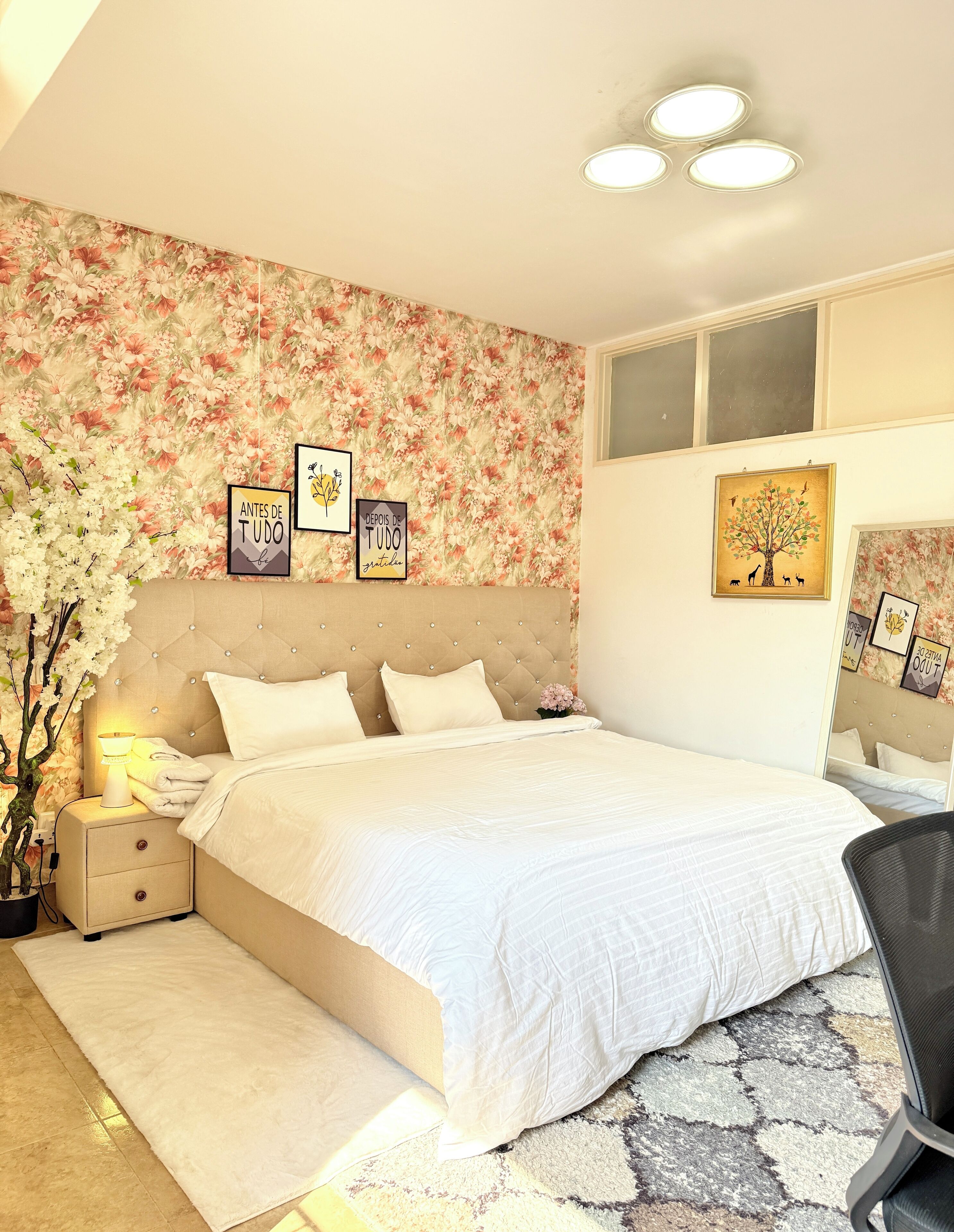 1 bedroom, in-room safe, desk, iron/ironing board