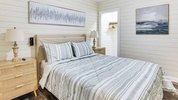 1 bedroom, desk, iron/ironing board, travel cot